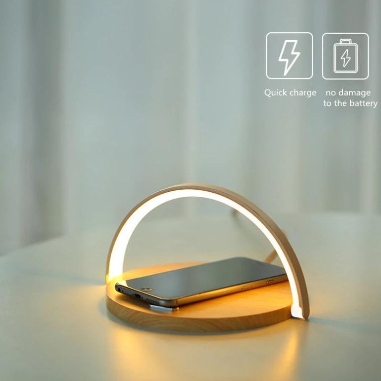 2 in 1 Universal Wireless Charging Pad + Lamp